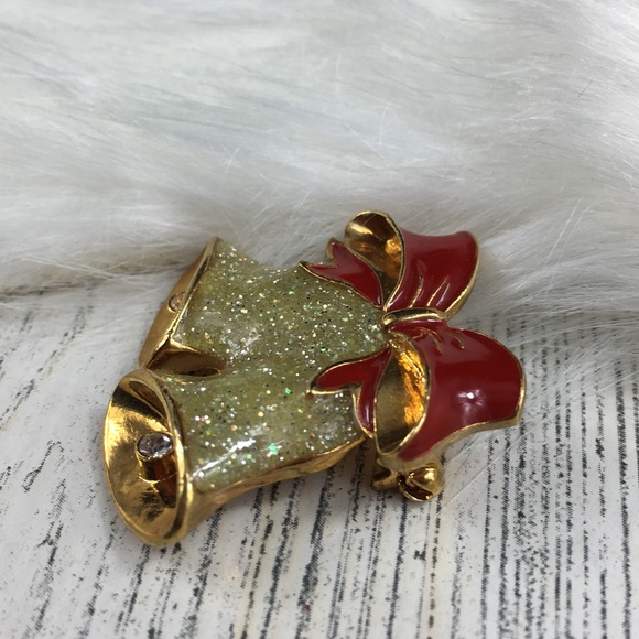 Avon Glitter Bells & Bows Rhinestone Brooch - Picture 4 of 6
